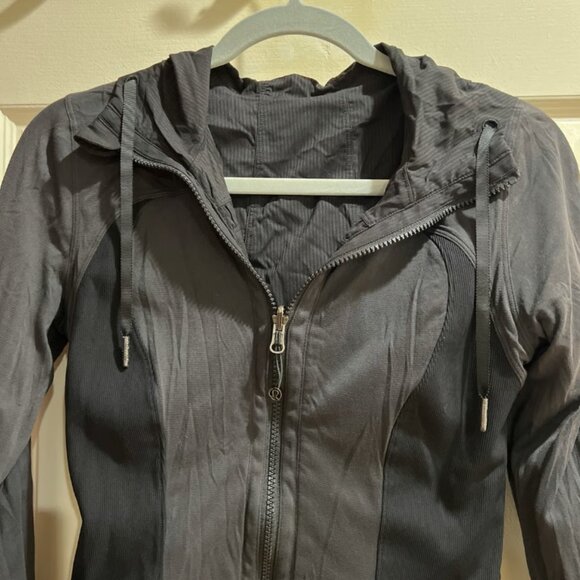 Lululemon women’s dance studio zip up athletic jacket - Picture 10 of 12